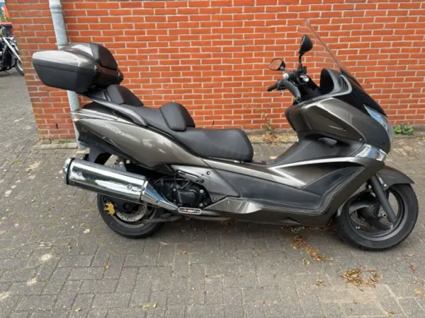2011 Honda Silver Wing 600 ABS - € 2.950 (1/1)