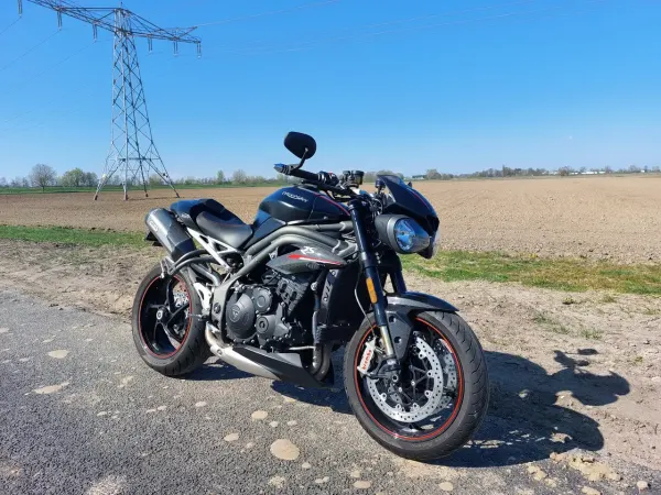 2018 Triumph Speed Triple 1050 - € 9.500 (1/1)