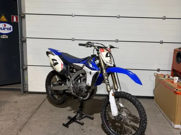 2012 Yamaha YZ 450 F - Bieden (1/1)