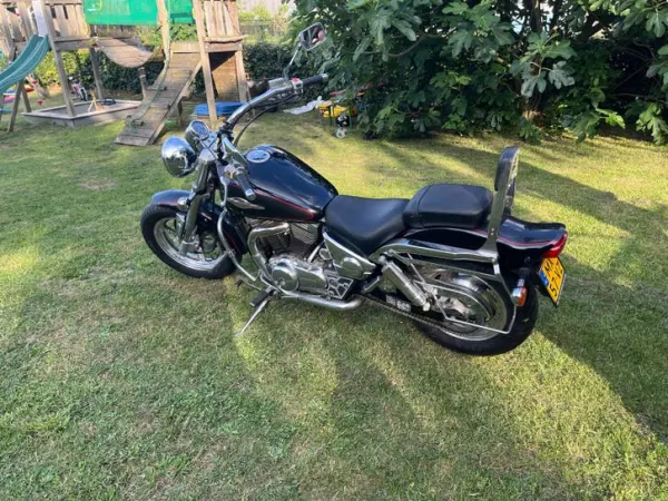 1997 Suzuki VZ 800 - € 2.450 (1/1)