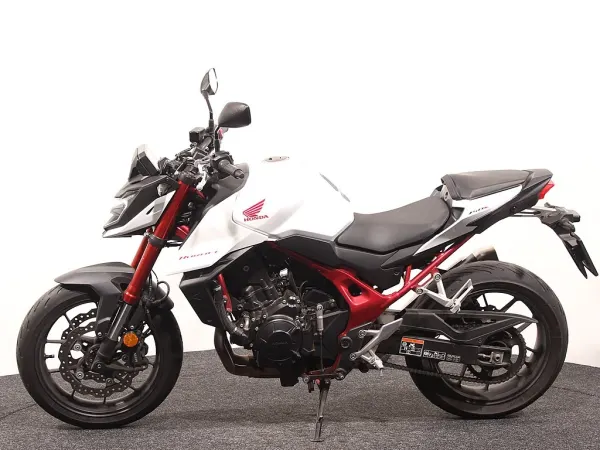 2023 Honda CB 750 - € 7.490 (1/1)