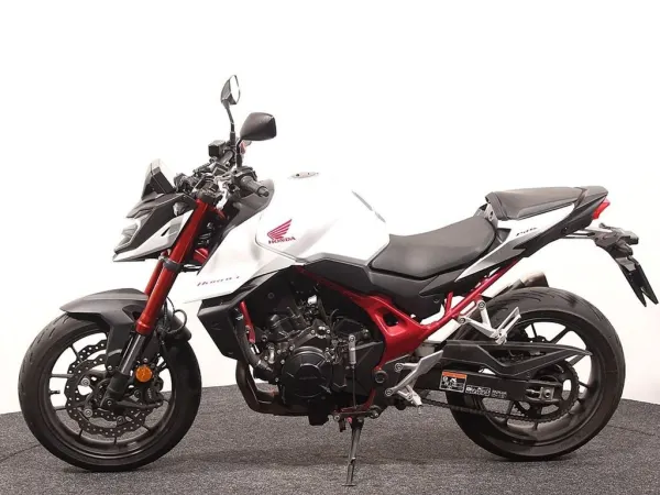 2023 Honda CB 750 Hornet - €7,490 (1/1)