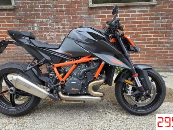 2021 KTM 1290 SuperDuke R ABS 2021 10dkm - € 14.299 (1/1)