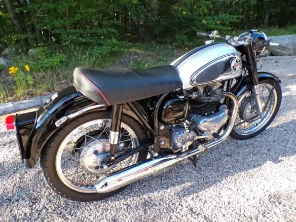 1957 Norton Dominator - Prijs op aanvraag (1/1)