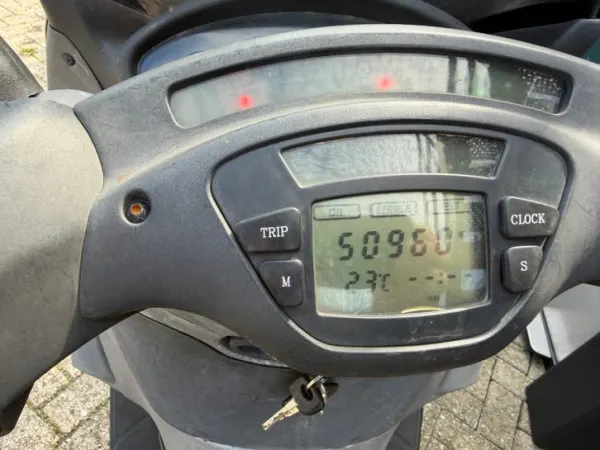 2004 Piaggio X 9 - Bieden (1/1)