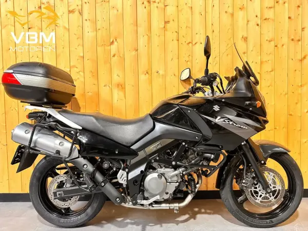 2004 Suzuki V-Strom 650 - €3,499 (1/1)