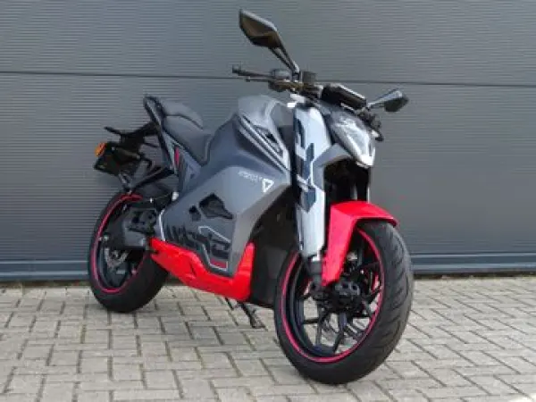 2025 Ultraviolette F 77 Mach 2 - € 7.299 (1/1)
