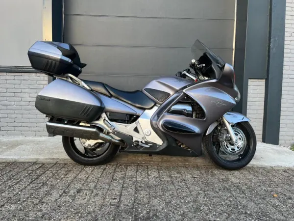 2003 Honda Pan European st 1300 - € 3.350 · Bieden (1/1)