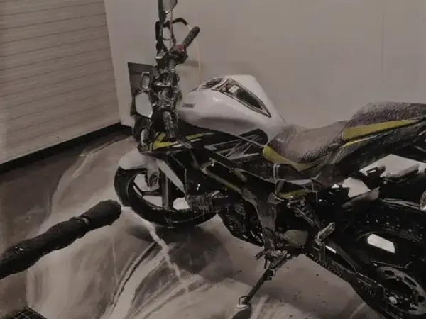 2022 Kawasaki Z 125 - € 3.999 (1/1)