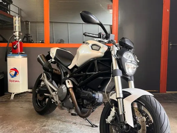 2008 Ducati Monster 696 m696 m 696 Rijklaar Lage Tellerstand - € 3.899 (1/1)