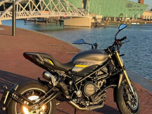 2024 Benelli 752S Naked Bike - €4,800 · Bidding (1/1)