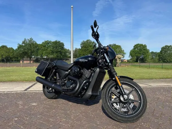 2021 Harley-Davidson Street 750 - € 8.250 · Bieden (1/1)
