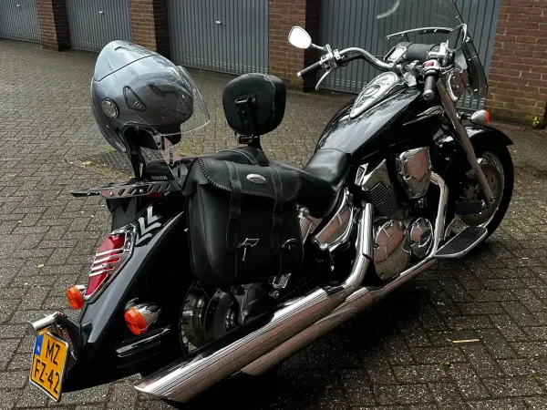 2007 Honda VTX 1300 - € 6.500 (1/1)