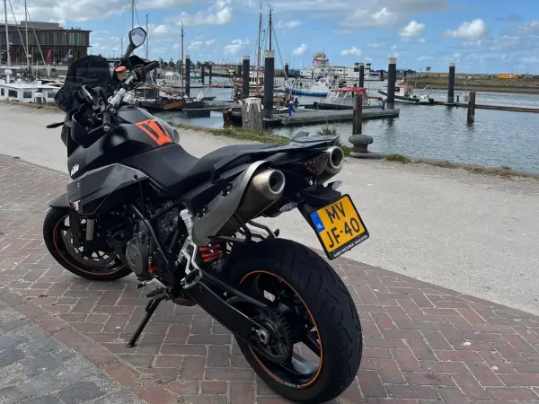 2009 KTM 990 Supermoto - € 5.299 (1/1)