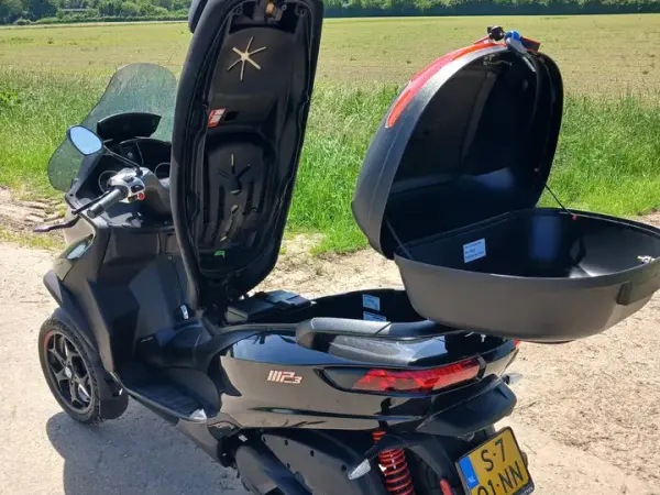 2020 Piaggio MP3 350 - € 4.950 (1/1)