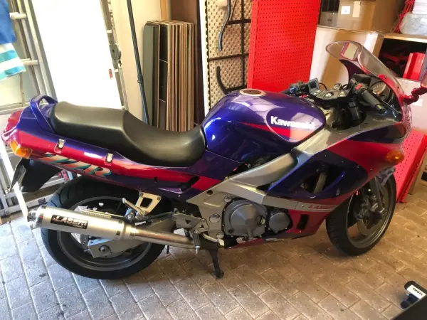 1993 Kawasaki ZZR 600 - €2,000 (1/1)