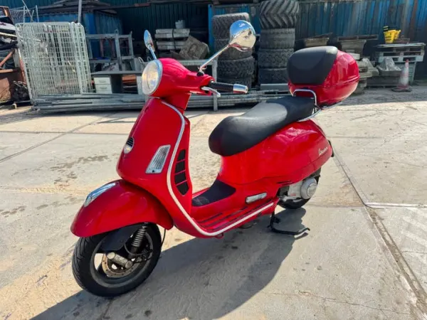 2007 Vespa GTS 250 - €2,199 (1/1)