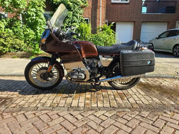 1979 BMW R100RT Toermotor-Klassieke Tourer met Koffers - €4,250 · Bidding (1/1)