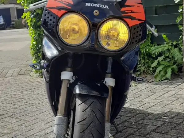 1993 Honda Fireblade - € 4.500 (1/1)