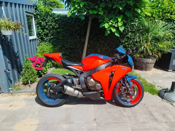 2008 Honda Fireblade - € 4.950 (1/1)