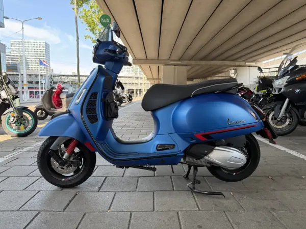 2020 Vespa GTS Super Sport 300 - €5,250 (1/1)