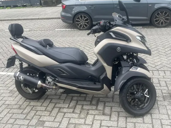 2022 Yamaha TriCity - € 8.000 (1/1)