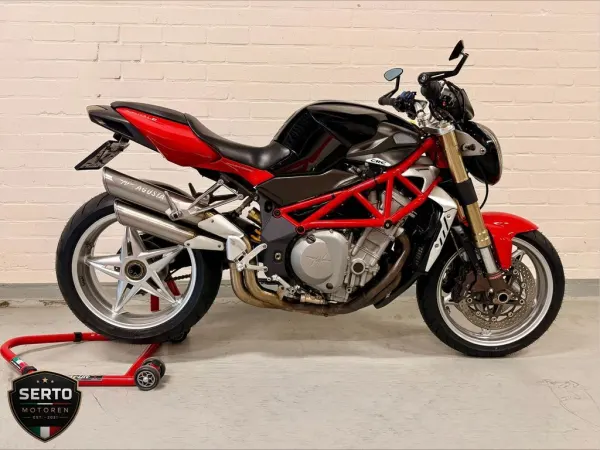 2006 MV Agusta F4 S - € 3.999 (1/1)