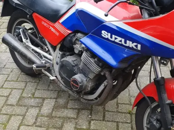 1987 Suzuki GSX 750 - €500 (1/1)