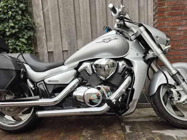 2006 Suzuki Intruder M - € 8.500 (1/1)