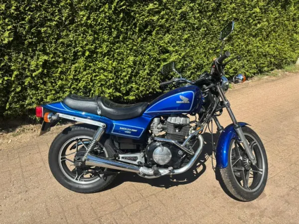 1986 Honda CB 450 - € 2.900 · Bieden (1/1)
