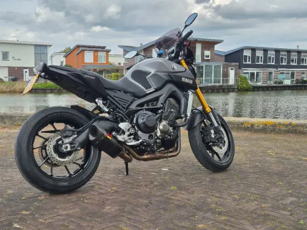 2016 Yamaha MT 09 - €5,800 (1/1)
