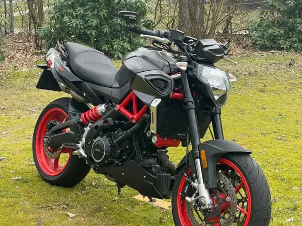 2019 Aprilia Shiver 900 - € 6.250 · Bieden (1/1)