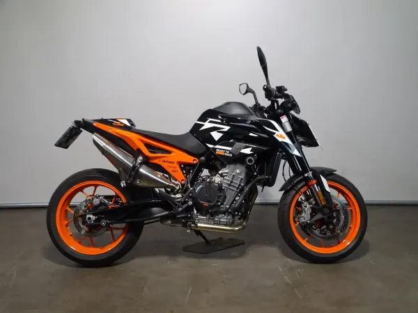 2024 KTM 890 Duke - € 10.490 (1/1)