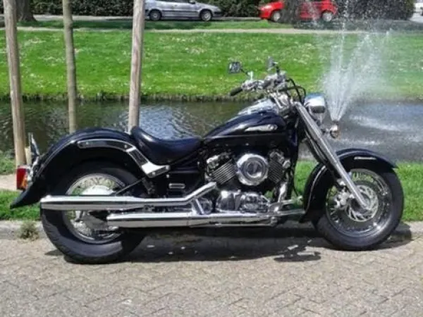 2001 Yamaha Motoren - €4,500 · Bidding (1/1)