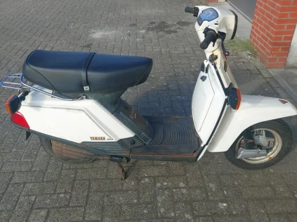Year unknown Yamaha Motoren - €600 · Bidding (1/1)