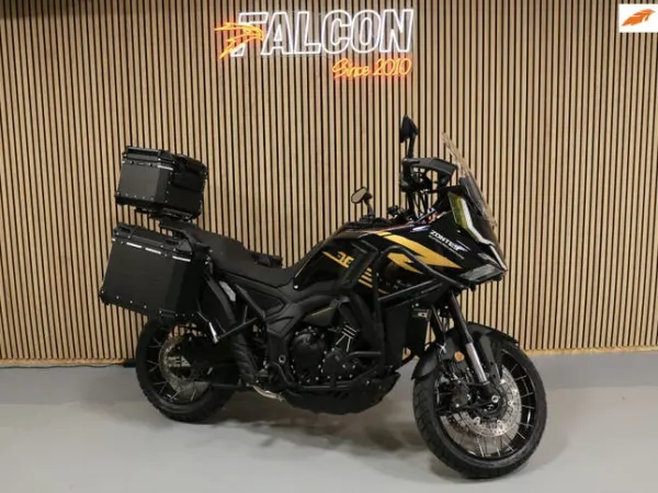 2026 Zontes 703F-2026-ACTIE! 1000,-korting + Gratis Kofferse - €9,499 (1/1)