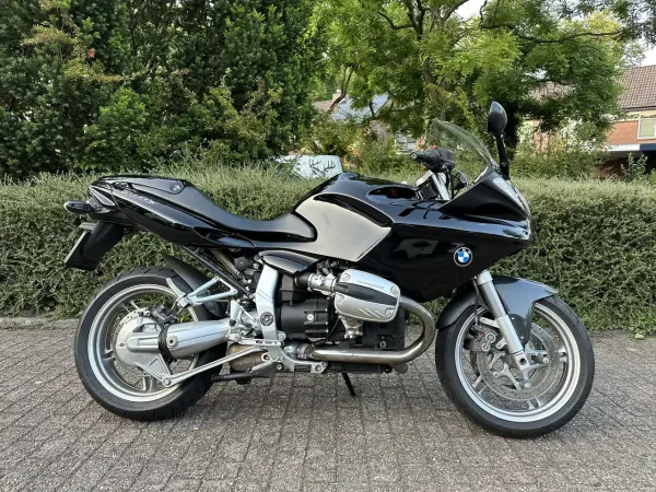 2000 BMW R 1100 S - €3,150 (1/1)