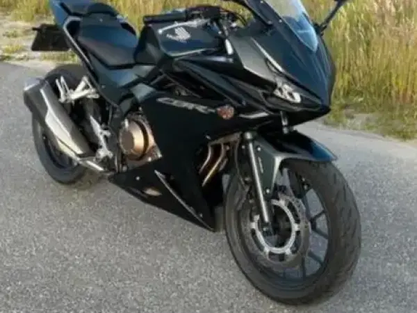 2019 Honda CBR 500 R - € 5.800 (1/1)