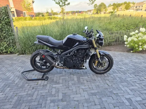 2007 Triumph Speed Triple 1050 - € 5.050 (1/1)