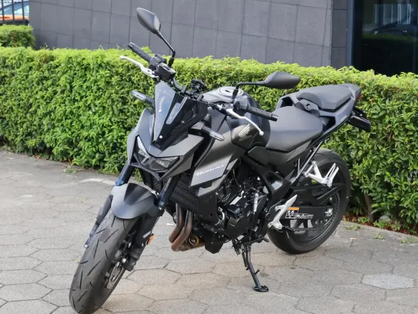 2025 Honda CB 750 - € 9.995 (1/1)