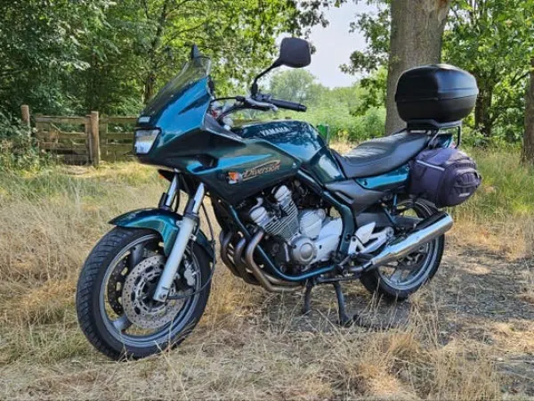 Bouwjaar onbekend Yamaha XJ 600 - € 1.100 · Bieden (1/1)