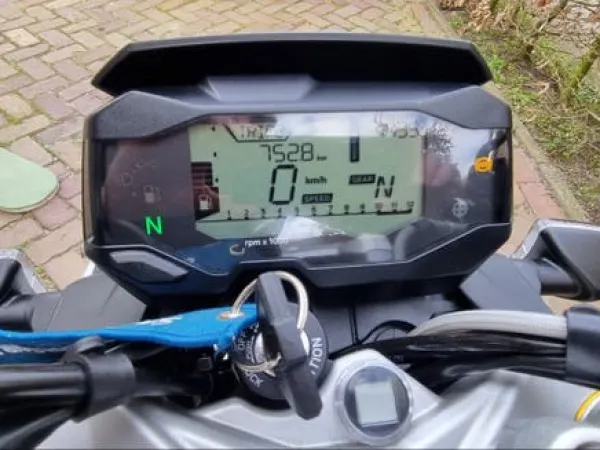 2019 BMW G310R, 750 km (!)-A2 Rijbewijs - € 3.600 · Bieden (1/1)