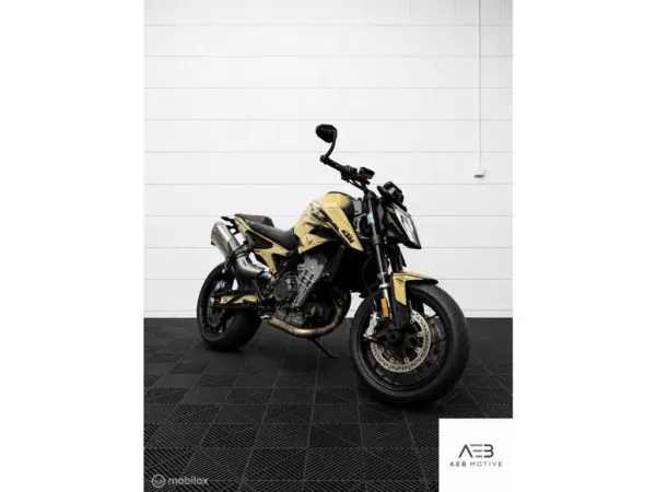 2022 KTM 890 Duke R - €8,249 (1/1)