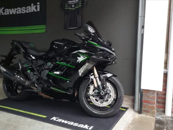 2024 Kawasaki Ninja H2 SX bj2024 Supersport met Akrapovic Uitlaat - €20,750 · Bidding (1/1)