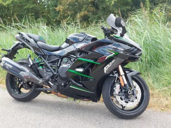 2024 Kawasaki Ninja H2 SX bj2024 Supersport met Akrapovic Uitlaat - €20,750 · Bidding (1/1)