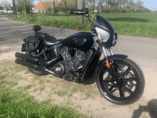 2022 Indian Scout - € 13.500 (1/1)
