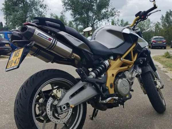 2008 Aprilia Shiver 750 - € 3.200 (1/1)