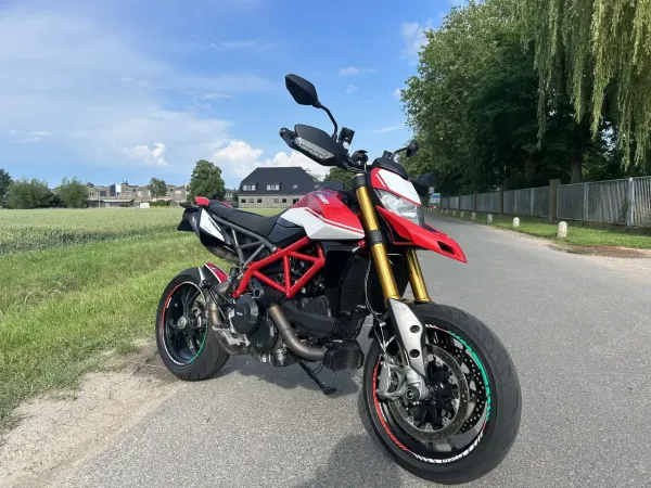 2019 Ducati Hypermotard 950 - €13,495 (1/1)