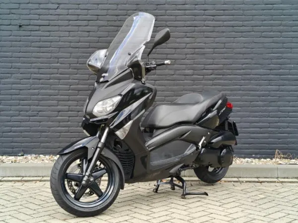 2012 Yamaha X Max 250 - € 3.195 · Bieden (1/1)