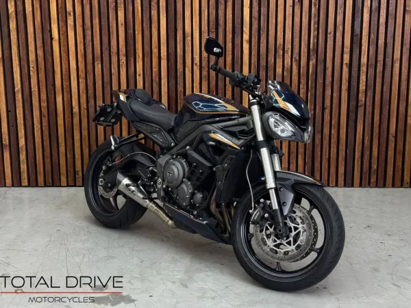 2021 Triumph Street Triple S A2 - Gereserveerd (1/1)